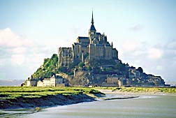 Mont-Saint-Michel, seen from 1 km